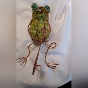 Yard Art Copper Wire Handmade Frog Tennis Player